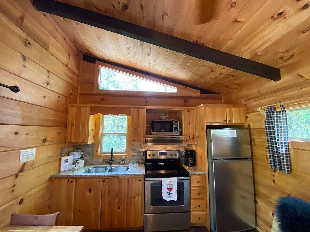 Serenity Ridge Cabin A: Couple's Getaway + Hot Tub in Polk County NC