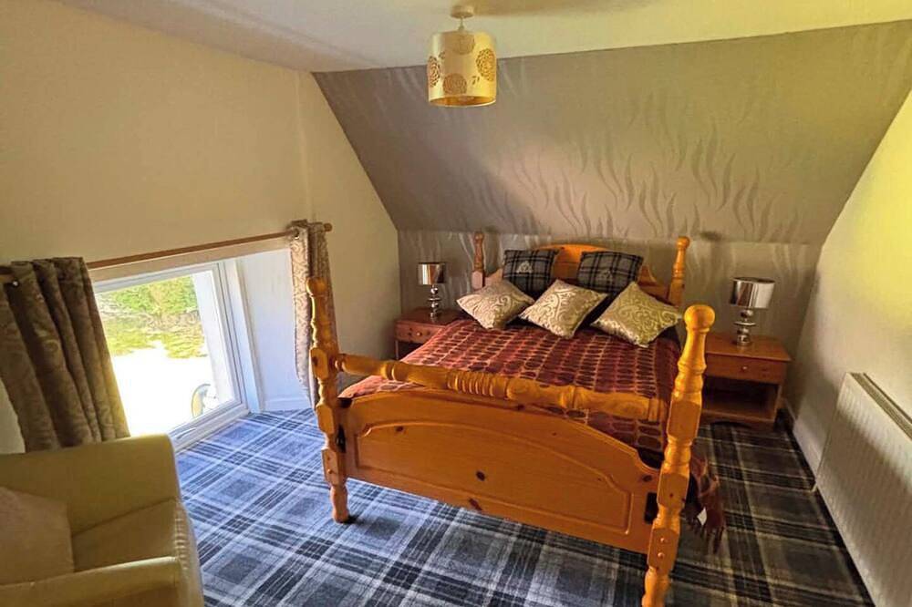 Ganze Wohnung, Apartment Sleeps 2 with Wifi in Wick, Highlands