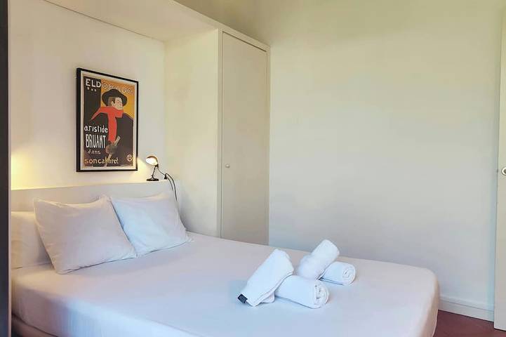Entire apartment, Gorgeous views over La Rambla. Very bright! R.A. in Barcelona Centre, Barcelona