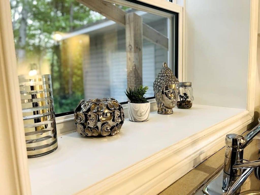 The Artistry | Riverfront | Luxury & Comfort Await in Bancroft, Ontario