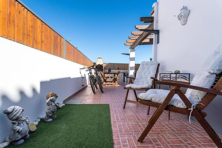 Casa de férias para 2 pessoas, com jardim em Rogil