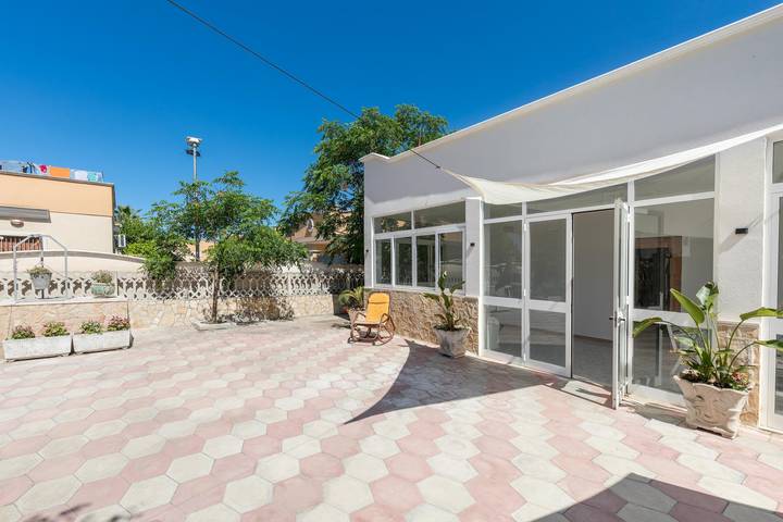 Casa de huéspuedes para 6 personas con terraza in Leporano, Golfo de Tarento