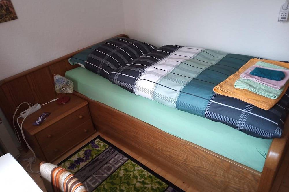 Ganze Wohnung, Retro-Ferienwohnung (63qm) in der Altstadt in Dinkelsbühl, Romantische Straße