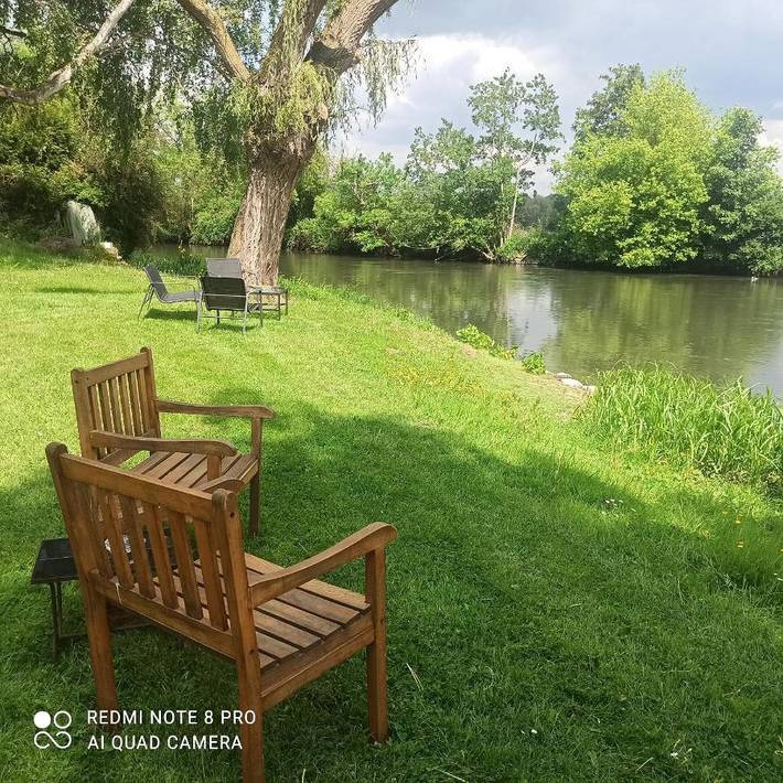 Location de vacances pour 3 personnes, avec jardin ainsi que vue et terrasse dans Neuilly - 2