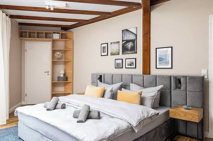 Villa für 8 Personen, mit Garten und Whirlpool in Leipzig - 2