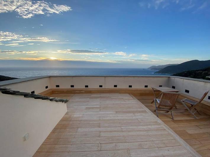 Location de vacances pour 2 personnes, avec terrasse et vue dans Cap Corse - 4
