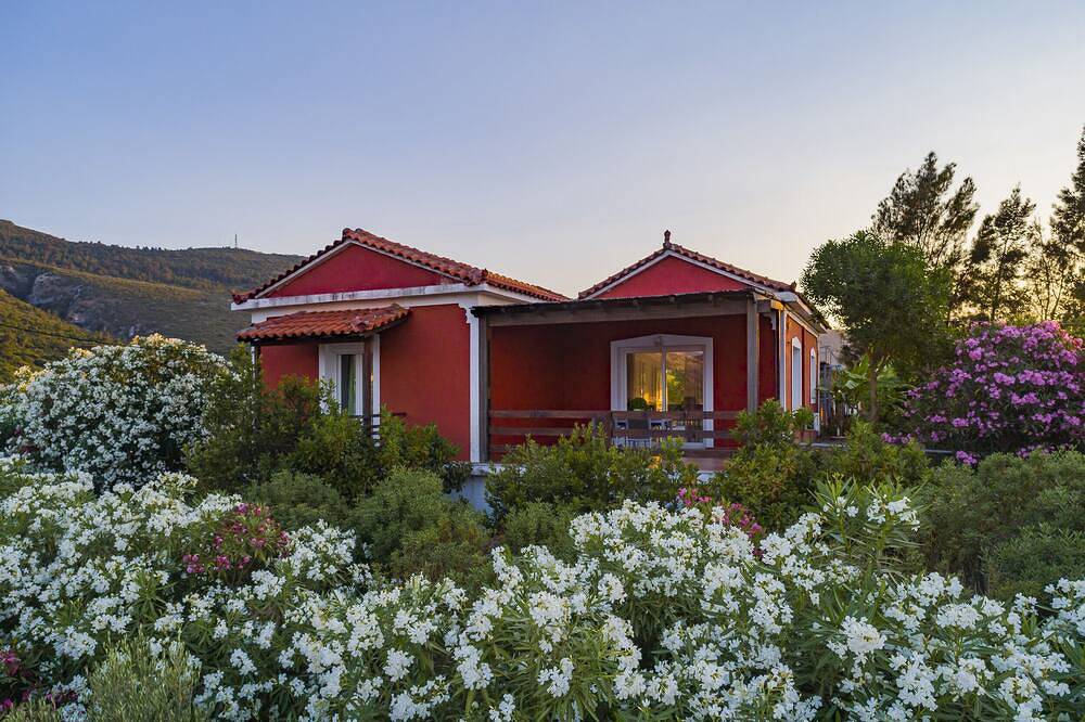 Villa for 6 People in Samos