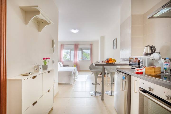 Appartement entier, Appartement de vacances pour 2 personnes in Bajamar, San Cristóbal de La Laguna