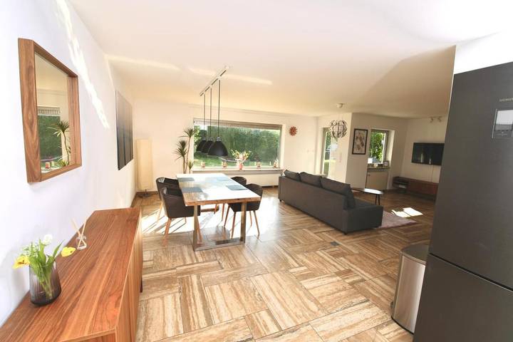 Ferienwohnung für 6 Personen, mit Terrasse und Garten sowie Ausblick in Grebenhain