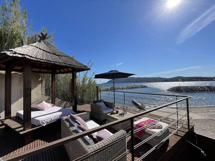 Location de vacances pour 10 personnes, avec Terrasse et Jardin dans Plage des Sablettes