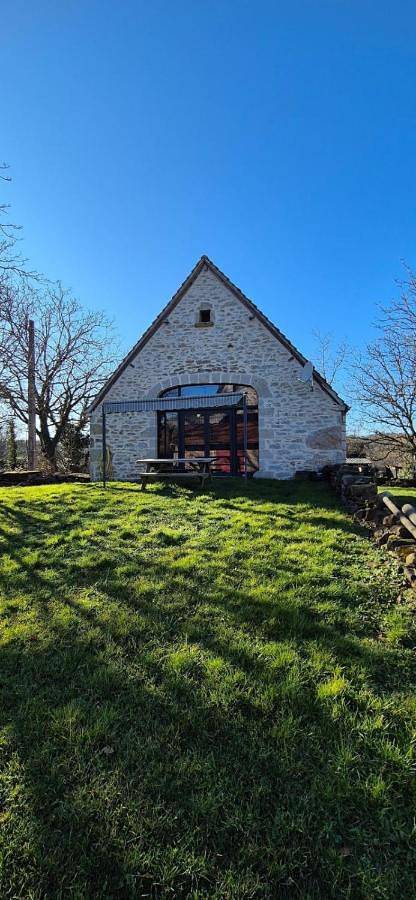 Location de vacances pour 8 personnes, avec jardin à Thégra - 4