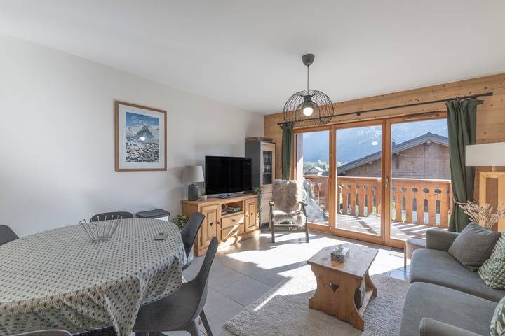 Ganze Wohnung, Appartement 'L'Oralya – 6 Personen – Samoëns' mit Bergblick, Balkon und Wlan in Samoëns, Region Bonneville