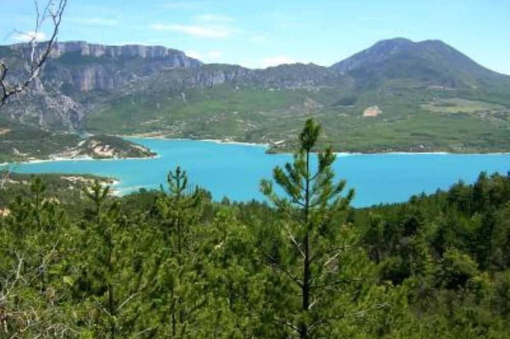 Appartement entier, Appartement dans maison de village in Moustiers-Sainte-Marie, Alpes-de-Haute-Provence