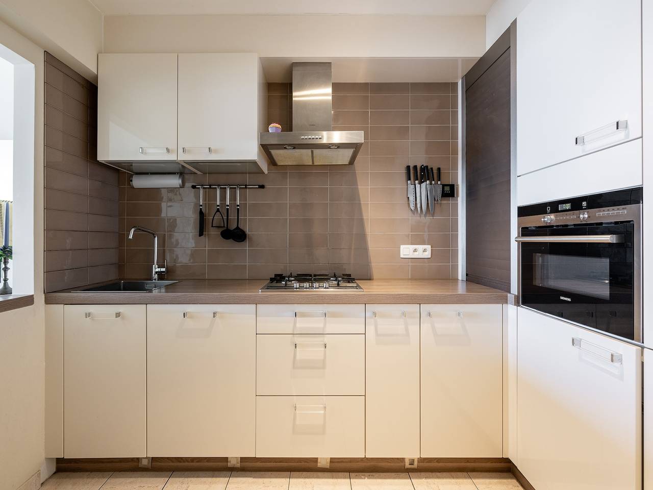 Geheel appartement, Appartement aan Zeedijk met zeezicht in Blankenberge, Belgische Kust