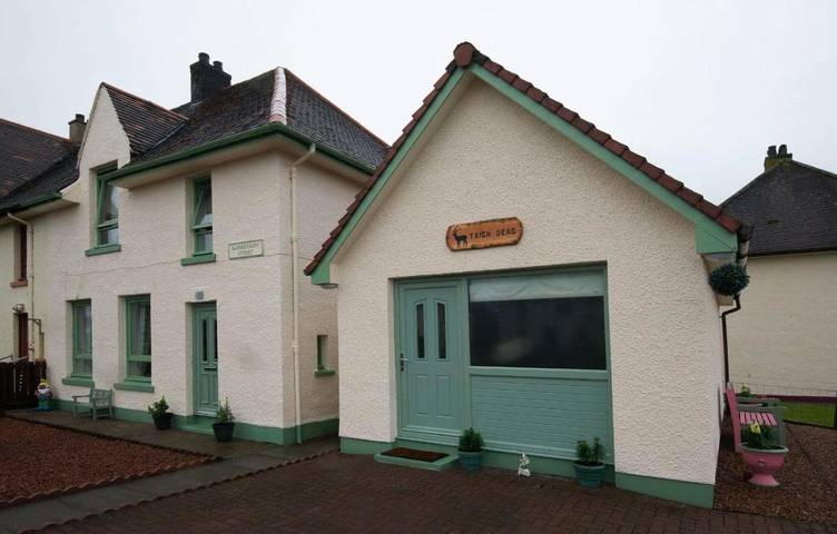 Vakantiewoning voor 2 personen, with Terras and Tuin as well as Uitzicht in Fort William