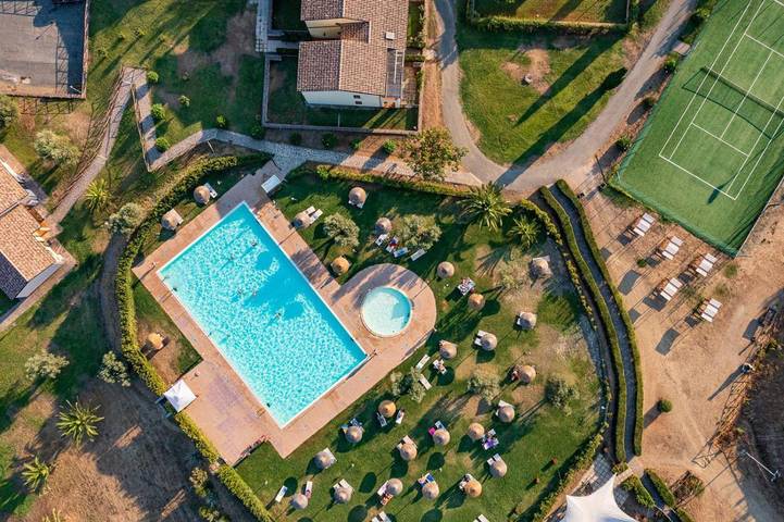 Residence per 4 persone, con panorama e giardino nonché piscina e piscina per bambini - 1