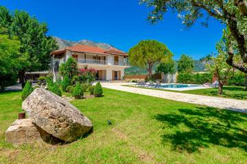 Ferienhaus für 11 Personen in Alykes, Zakynthos, Bild 1