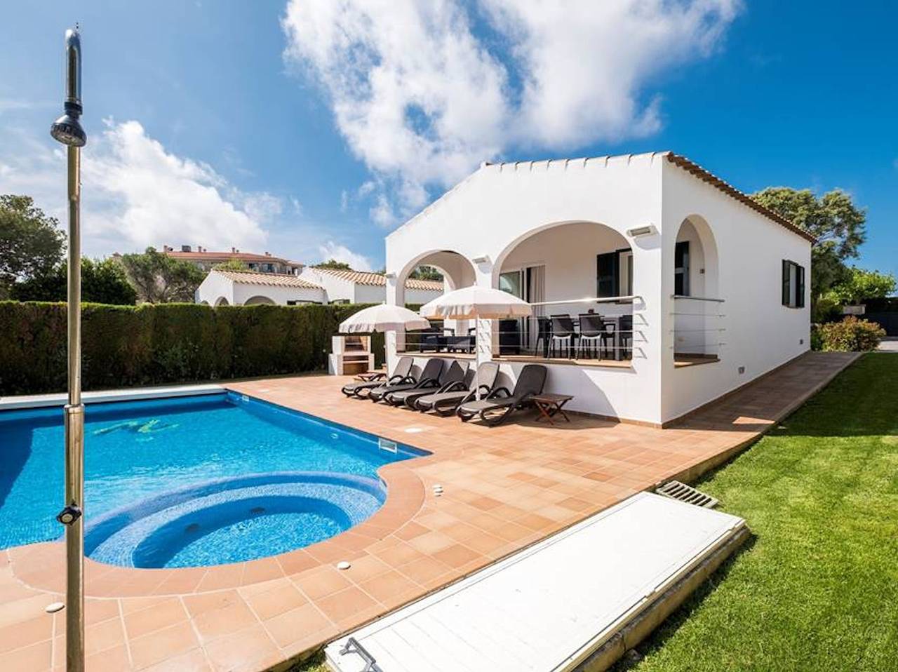 Villa Finesse 1 - Lovely 3 bedroom villa - Great pool area - Perfect for families in Sant Jaume, Município de Alaior