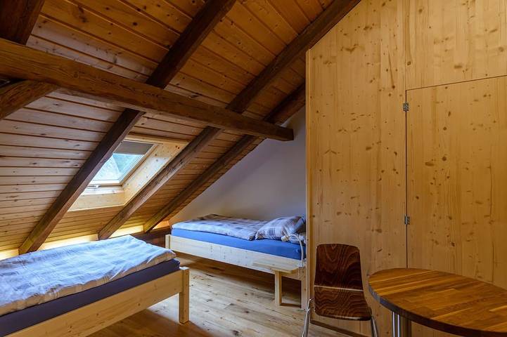Ganze Wohnung, Großzügige Ferienwohnung in sanierter Bauernscheune in Höckendorf, Klingenberg
