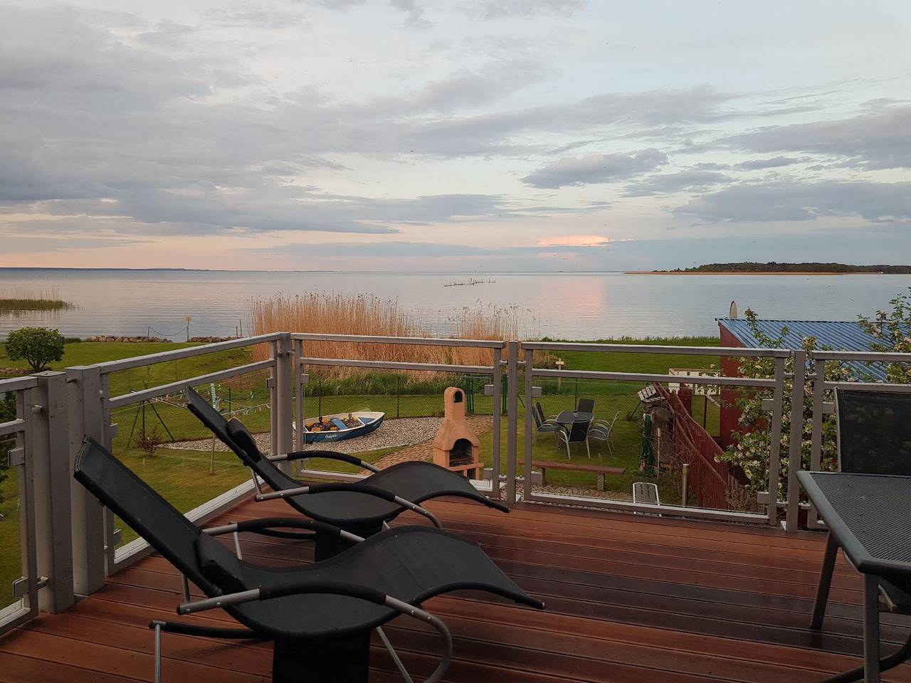 Cały apartament wypoczynkowy, Apartament wakacyjny dla 4 osób z balkon in Altwarp, Zalew Szczeciński