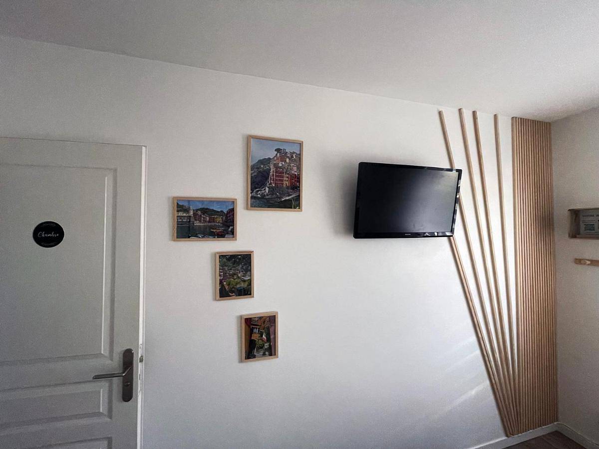 "Maison de la sèvre" - 1 chambre d'hôte moderne dans notre maison au calme à 15mn du Puy du Fou in Mortagne-sur-Sèvre, Région de La Roche-sur-Yon