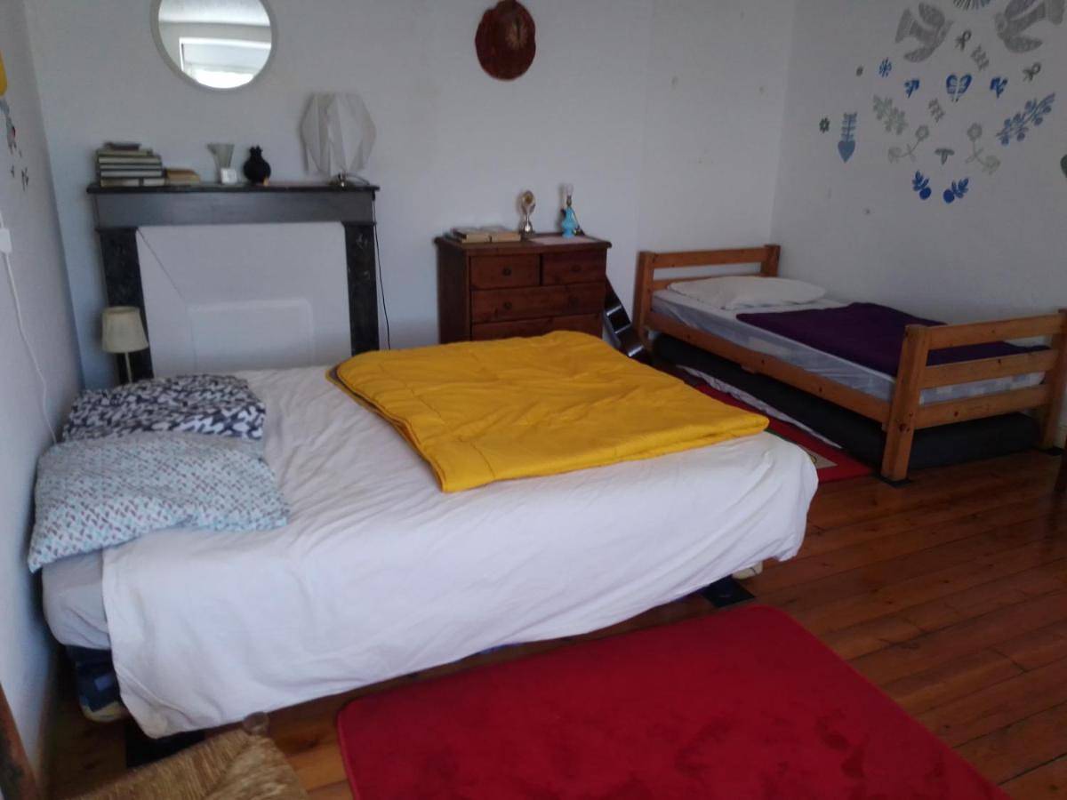 Quadruple Room with Private Bathroom in Vendôme, Vallée de la Loire