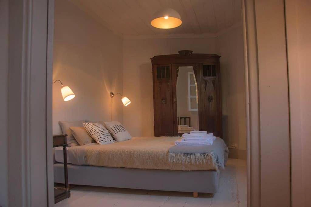 Douro Bay House in Ribadouro, Baião