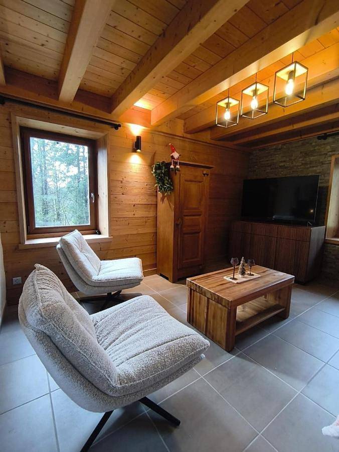 Location de vacances pour 5 personnes, avec terrasse ainsi que jardin et vue à Bras