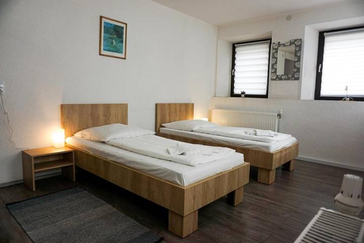 Hotel für 2 Personen, mit Garten und Terrasse in Schwäbisch Gmünd - 3