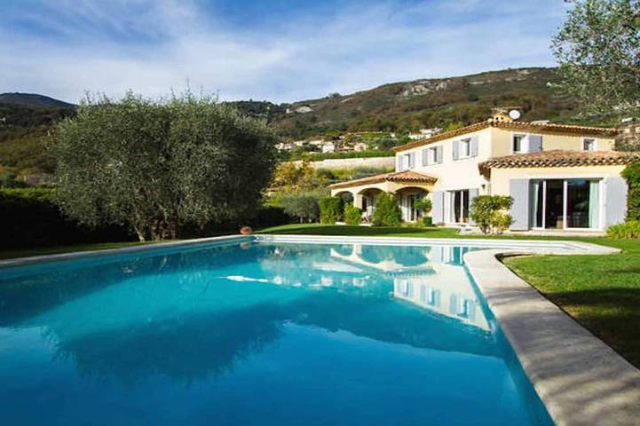 Villa pour 6 personnes, avec jardin à Tourrettes-sur-Loup