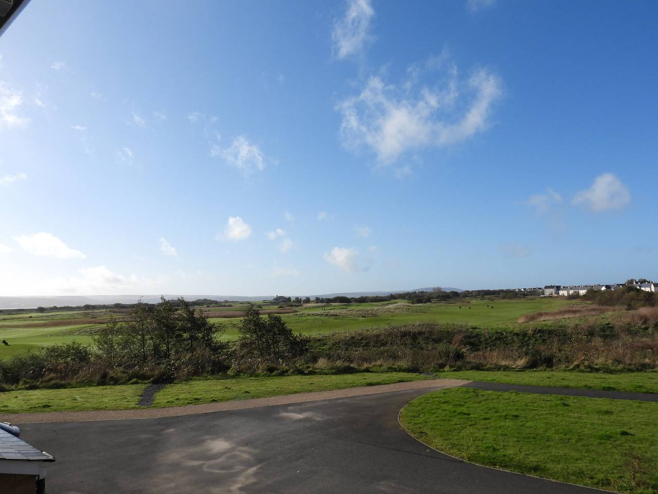 69 Ffordd Y Meillion in Llanelli, Carmarthenshire