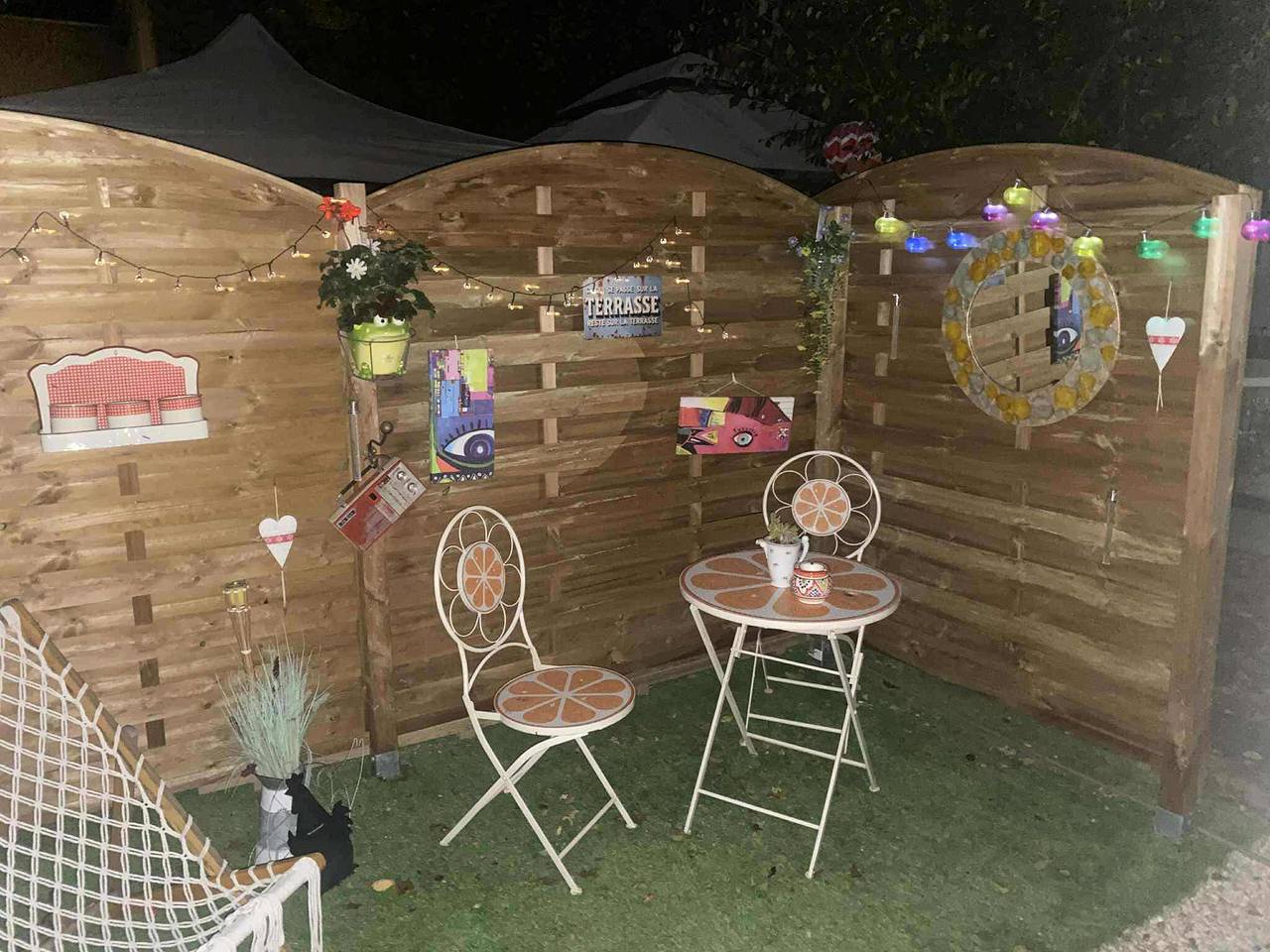 Holiday Home 'Comme À La Maison' with Private Terrace, Garden & Wi-Fi in Ducey, Avranches region