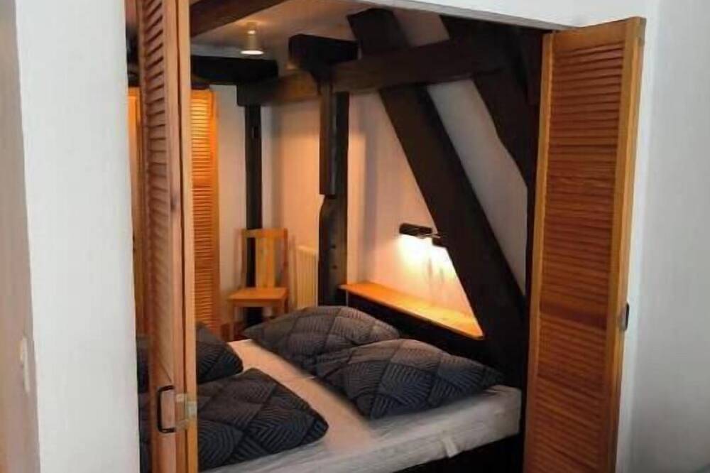Entire apartment, Vacation Rental 06 Haubarg-Hochdorfer Garden in Tating, Eiderstedt