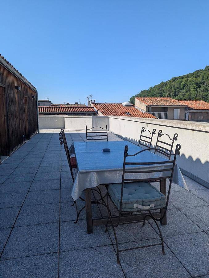Gîte pour 6 personnes, avec vue et balcon dans Office De Tourisme De Foix - 4