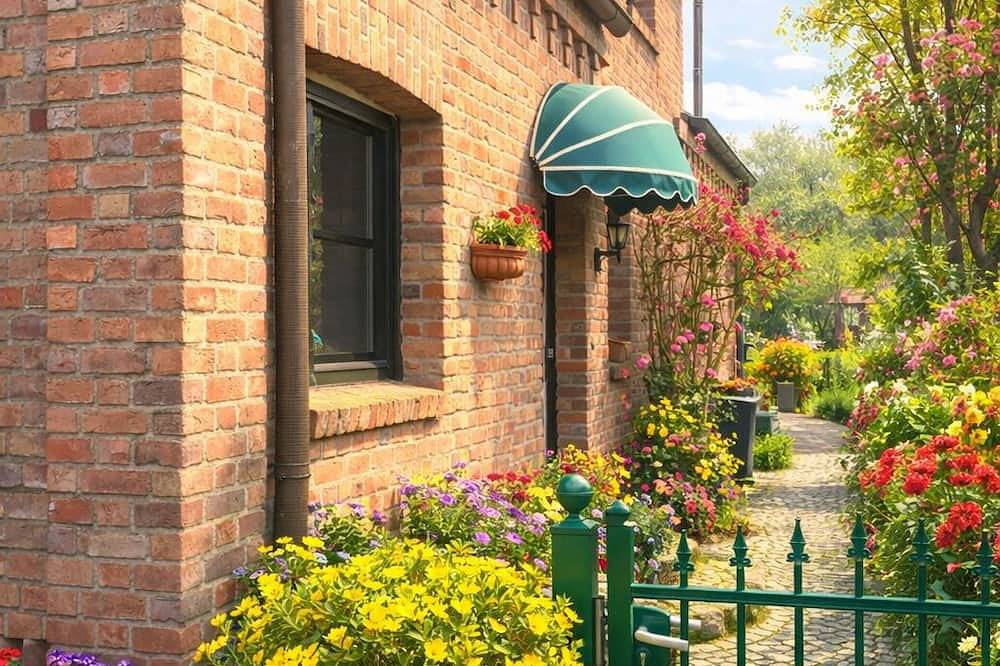 Ganze Wohnung, Reeser Schatzkästchen Ferienwohnung in Rees, Niederrhein