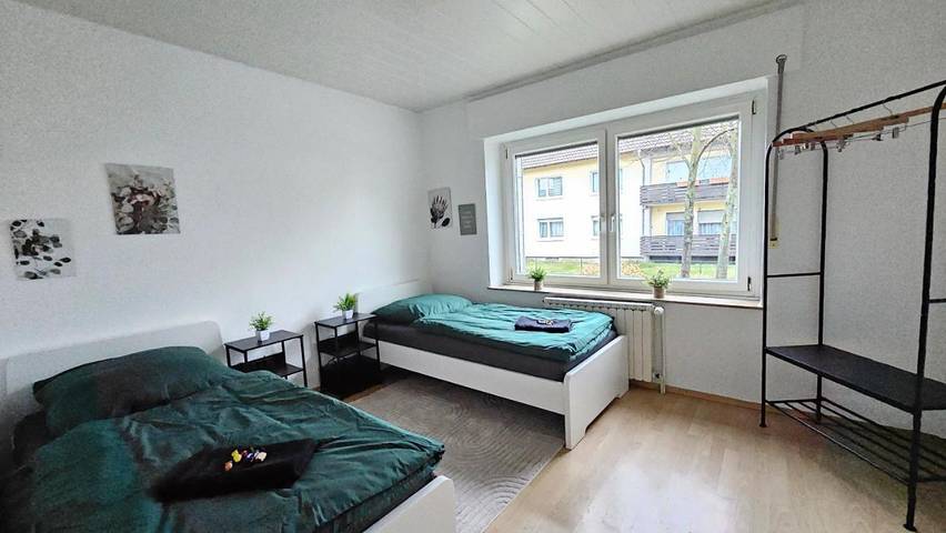 Ferienwohnung für 9 Personen, mit Balkon und Terrasse sowie Garten und Ausblick in Herford - 3