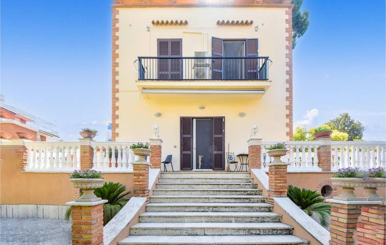 Anzio Pool Apartment – Zentral gelegen, Klimaanlage, Parkplatz in Anzio, Rom Provinz