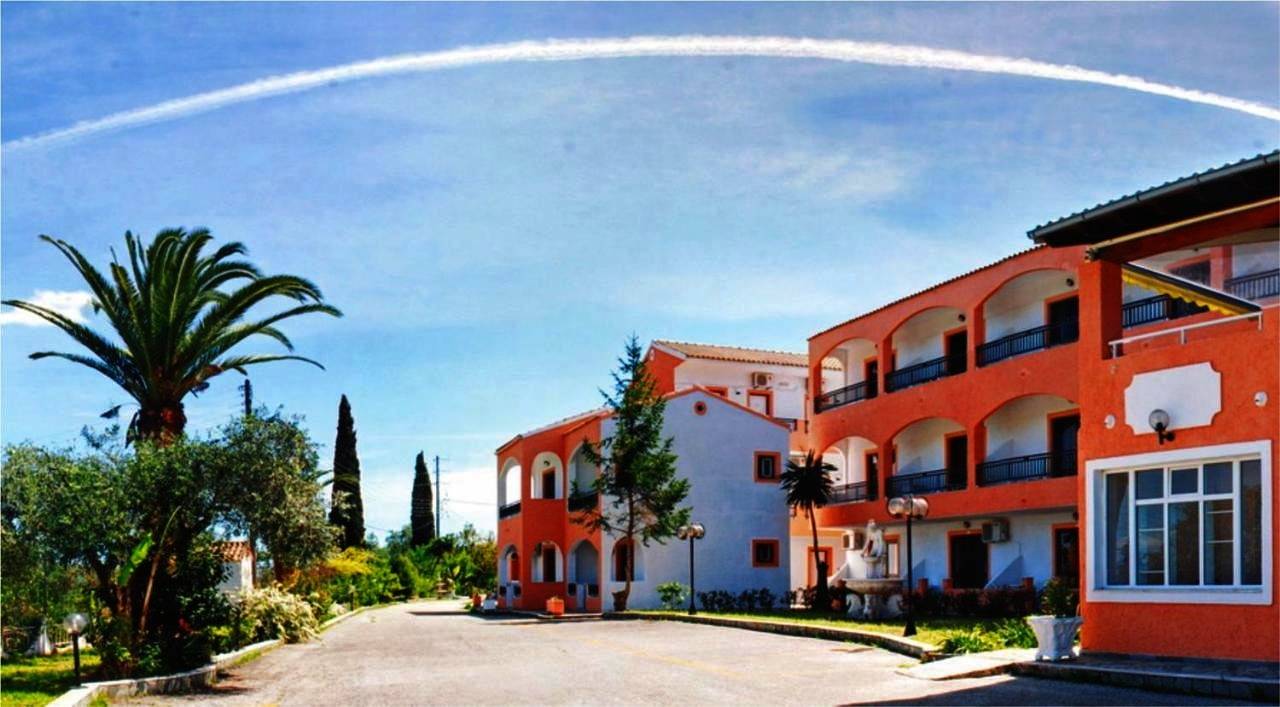 Victoria Hill Hotel in Dassia, Corfou
