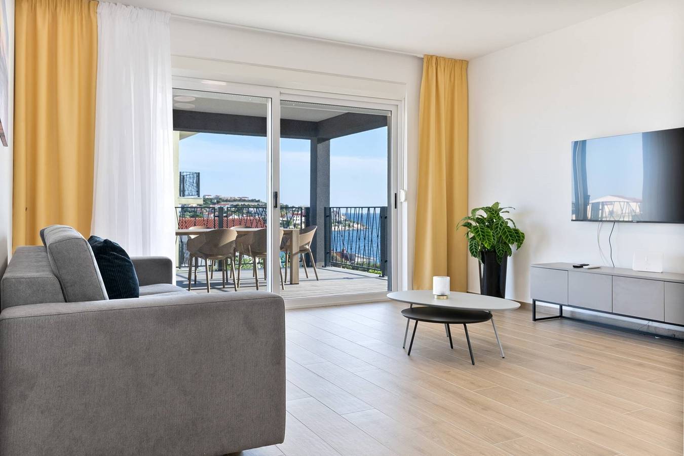 Ganze Wohnung, Apartment Central 2 in Sevid, Split-Dalmatien