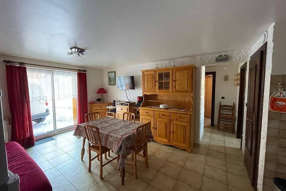 Appartement entier, Chalet Les Marmottes - Classé 3 Etoile // Apt Rdc au Pied des Pistes in Praz de Lys, Taninges