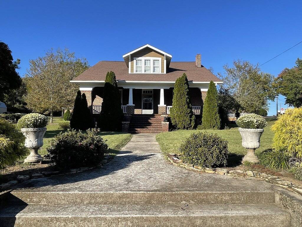 Historic Clinton Craftsman in Anderson County