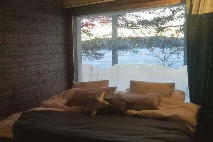 Maison d’hôte pour 5 personnes, avec Terrasse et Jacuzzi ainsi que Jardin et Piscine en Finlande