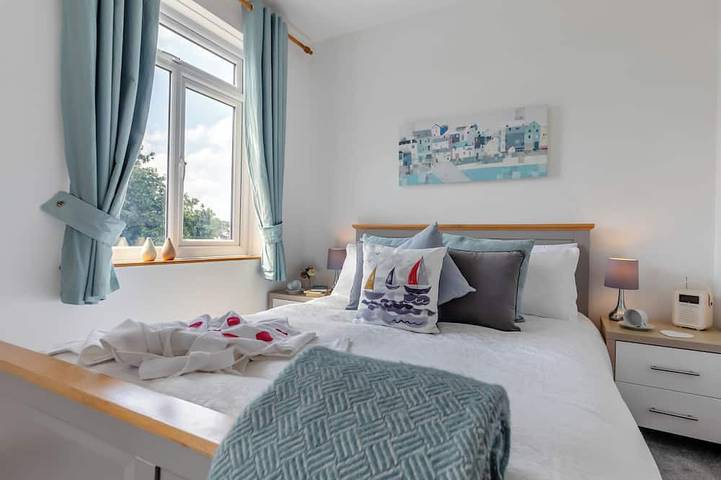 Holiday home for 2 people, with garden in Falmouth (Cornwall)