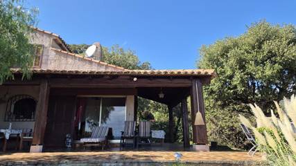 Gîte pour 8 personnes, avec vue et jardin dans Plage de Tamaricciu