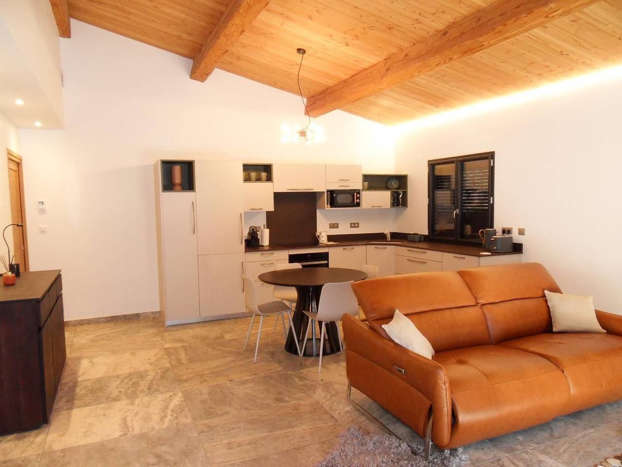 Sous les Roches - Gîte Le Cochonnier in Saint-Vincent-sur-Jabron, Région de Forcalquier