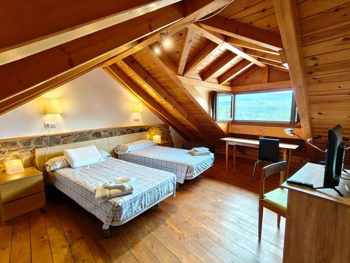 Casa rural para 5 personas, con Vistas en Páramo del Sil