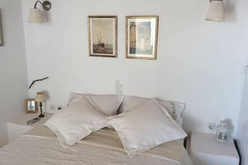 Villa for 6 People in Tinos, Cyclades, Photo 1