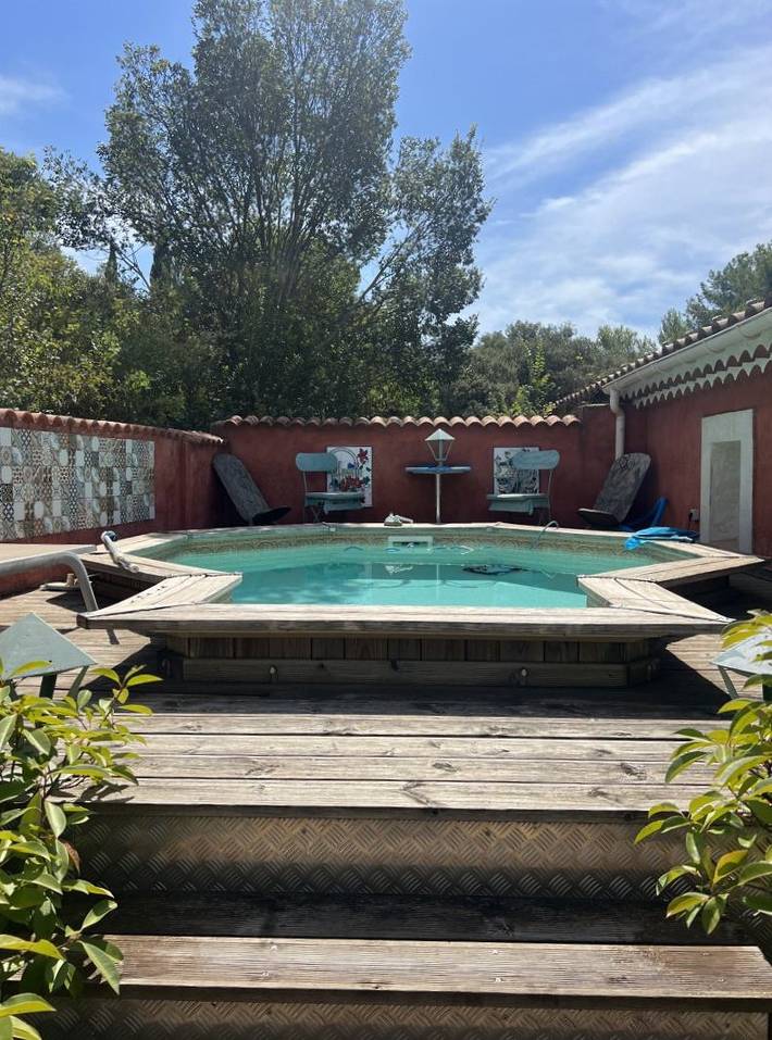 Gîte pour 2 personnes, avec jardin ainsi que piscine et terrasse au Parc naturel régional des Alpilles - 4