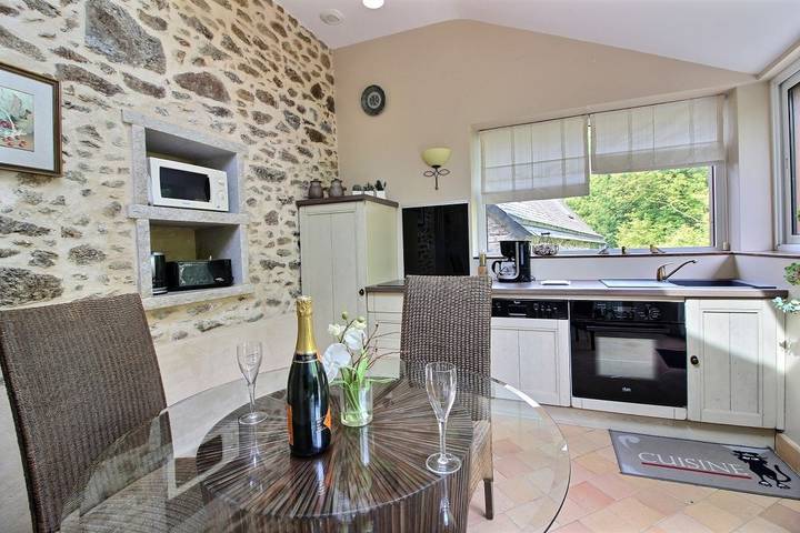 Gîte pour 2 personnes, avec jardin et terrasse à Plancoët - 4