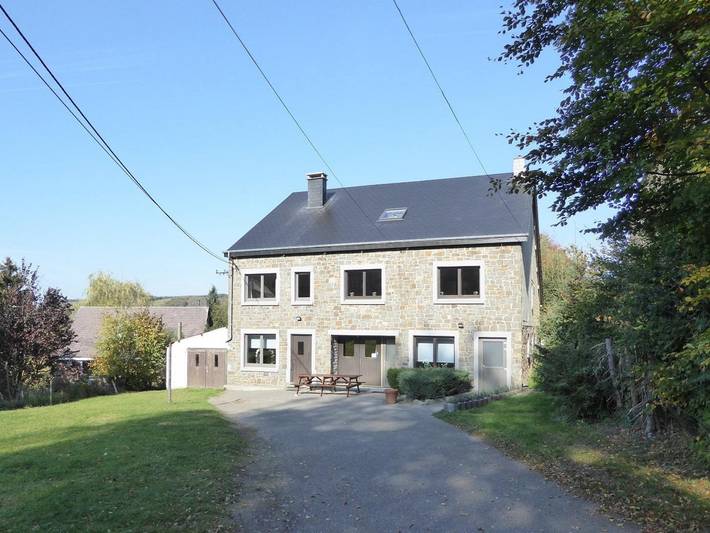Ferienhaus für 24 Personen, mit Terrasse und Garten sowie Sauna